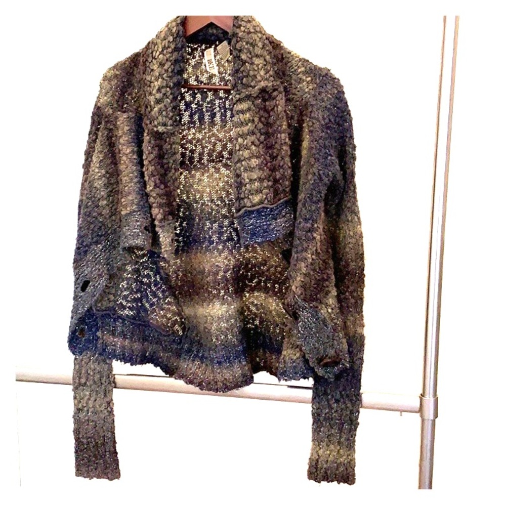 BKE sweater shawl.  Perfect condition.